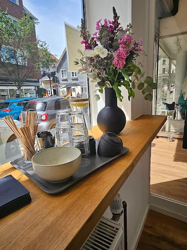 wach WERDEN Essen Café pottschwarz